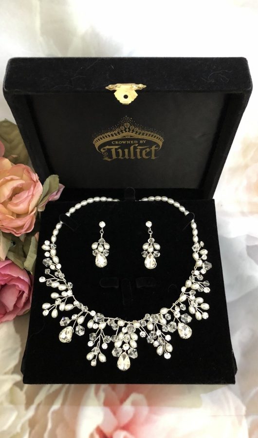 BELMONT Pearl Necklace | Handmade Bridal Accessories Store Toronto | Wedding Necklace Online