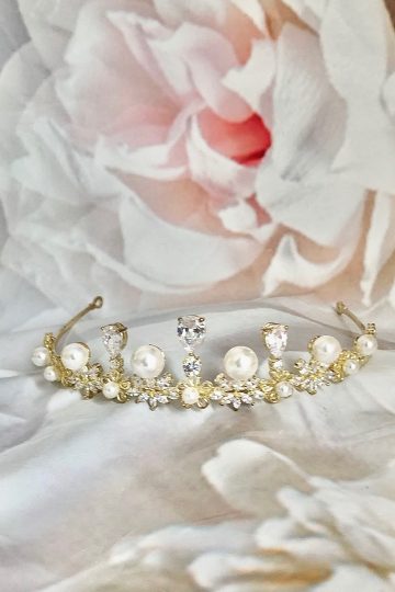KARENA Pearl Tiara | Princess Crown Canada | Pearl Headpieces Online Sale
